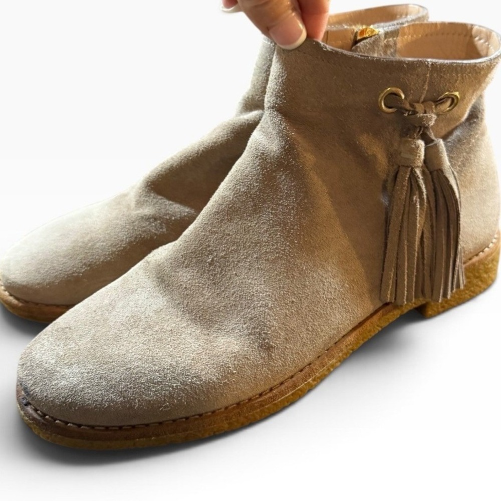 Kate Spade Taupe Suede Tassel Ankle Boots Round Toe Flat Crepe 8.5M Rustic